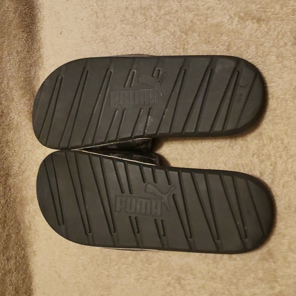 Puma slides - Picture 4 of 6